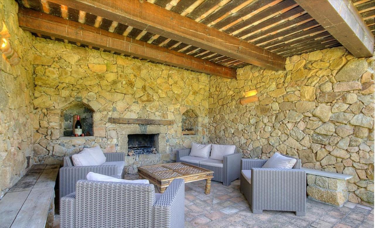Entre Mer & Maquis, L'Ame De La Corse En Gites De Charme Avec Jacuzzi, Proche Ajaccio Peri Exterior foto