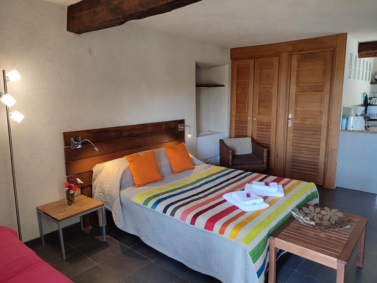 Entre Mer & Maquis, L'Ame De La Corse En Gites De Charme Avec Jacuzzi, Proche Ajaccio Peri Exterior foto