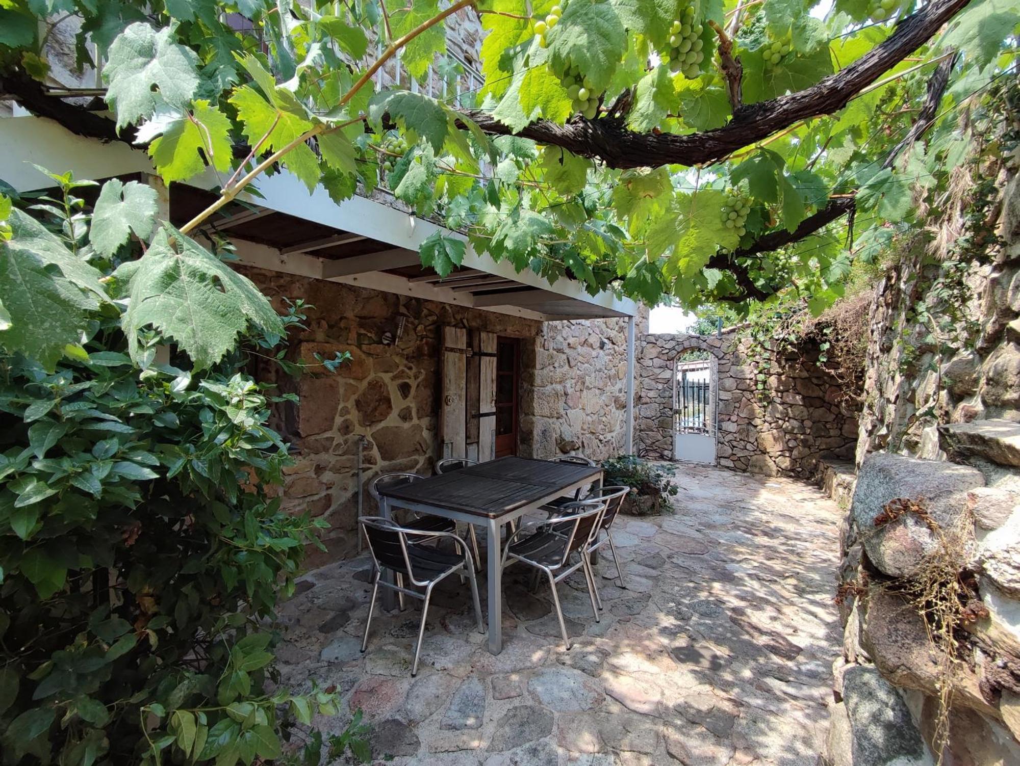 Entre Mer & Maquis, L'Ame De La Corse En Gites De Charme Avec Jacuzzi, Proche Ajaccio Peri Exterior foto